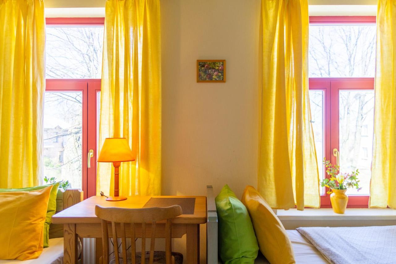 Raibie Logi Hotel Ventspils Bagian luar foto