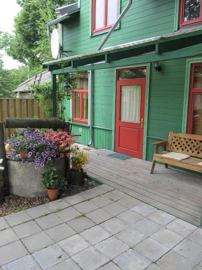 Raibie Logi Hotel Ventspils Ruang foto